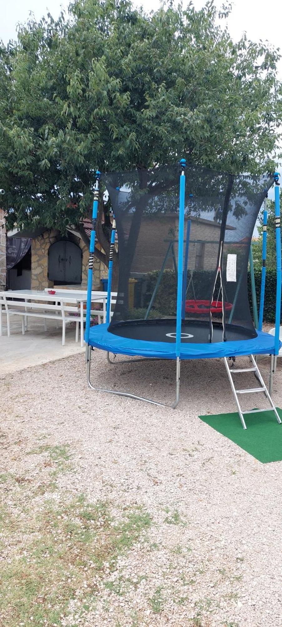 Apartments Mira Jadrtovac Екстер'єр фото