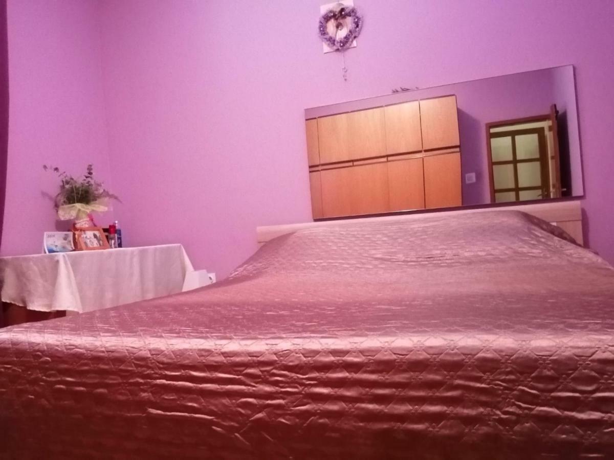 Apartments Mira Jadrtovac Екстер'єр фото