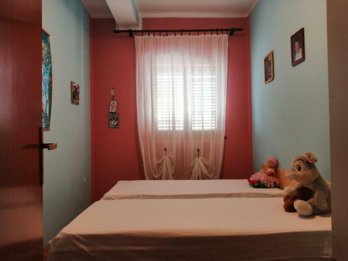 Apartments Mira Jadrtovac Екстер'єр фото