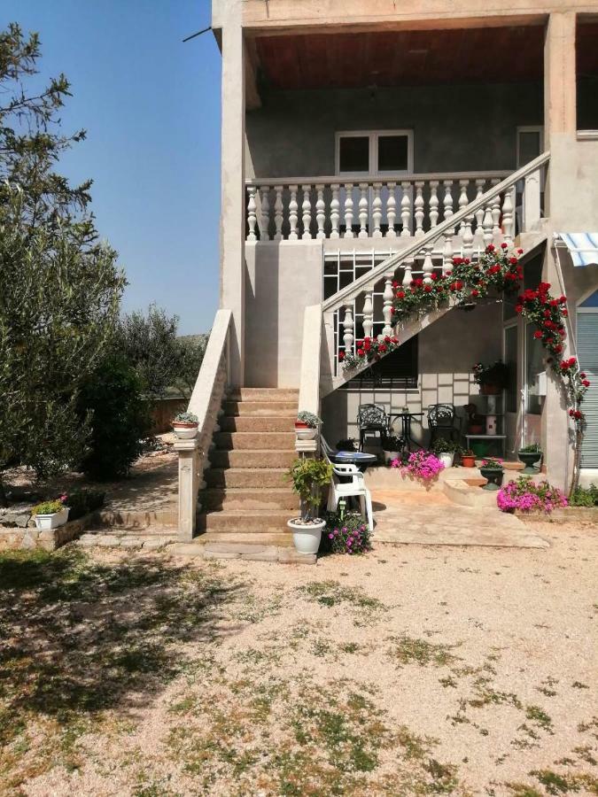 Apartments Mira Jadrtovac Екстер'єр фото